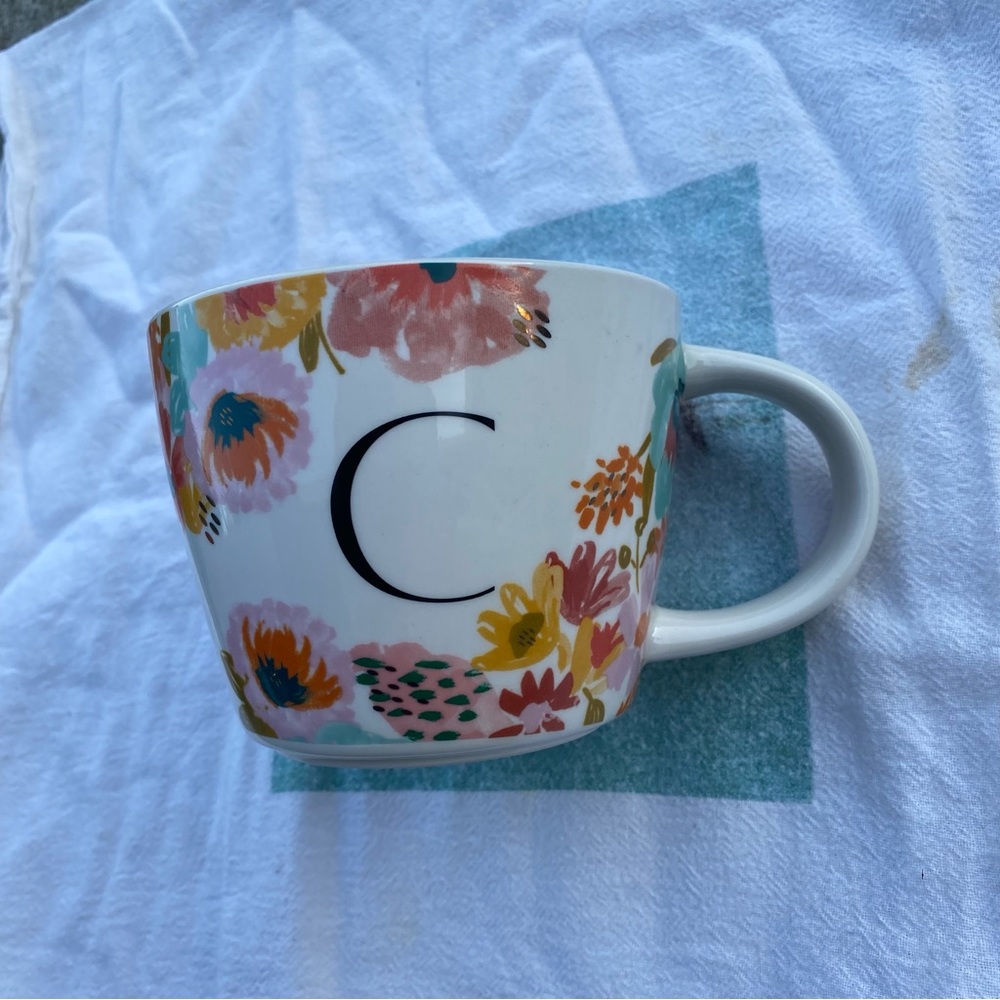 Opal House stoneware monogrammed ‘C’ large flora 16 OZ mug